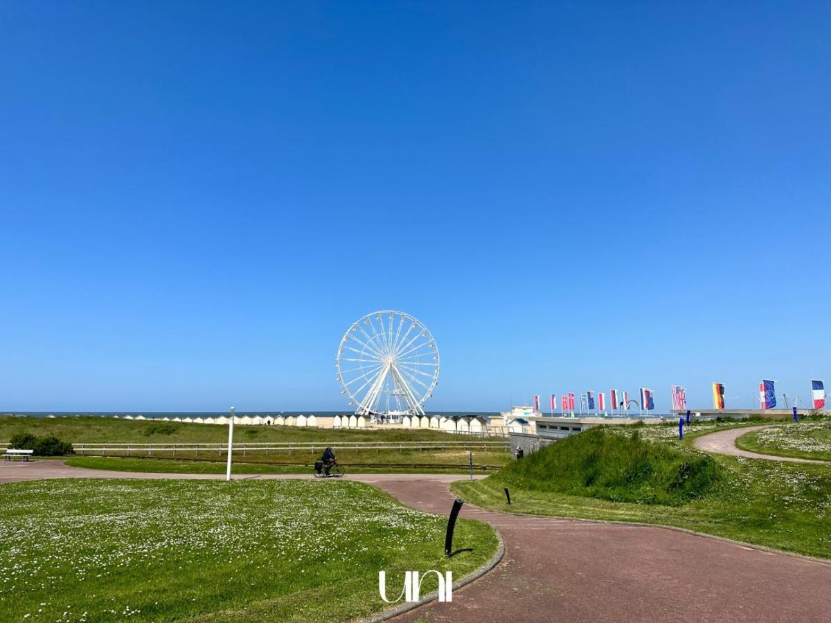 Charmante Maison En Pierre - Centre Ville - Plage Ouistreham Exteriör bild